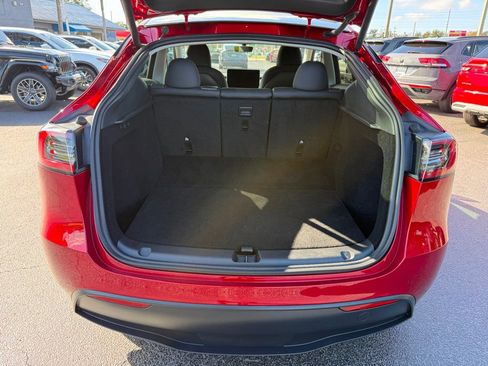 Used 2025 Tesla Model Y Long Range image 24