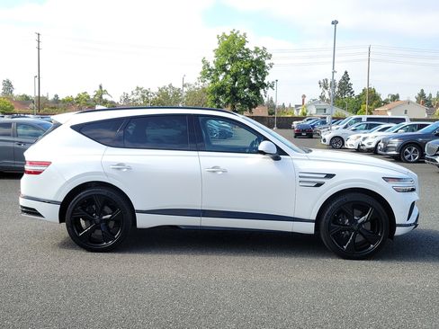 Certified 2026 Genesis GV80 3.5T Prestige AWD/4WD image 5
