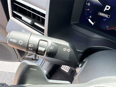 New 2026 Mitsubishi Outlander SEL FWD image 5
