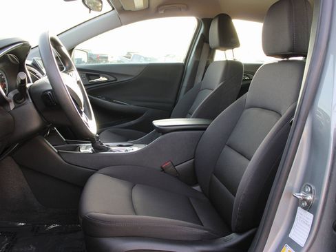 Used 2023 Chevrolet Malibu LT FWD image 11