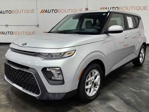 Used 2021 Kia Soul S image 11