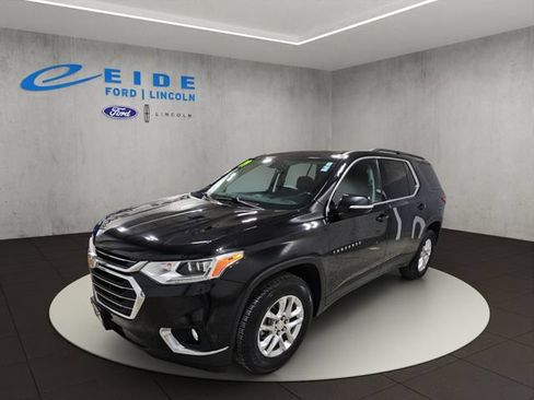 Used 2019 Chevrolet Traverse LT FWD image 5