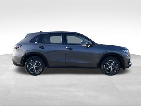 Used 2023 Honda HR-V EX-L image 11