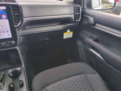 New 2025 Ford Ranger XLT w/ FX4 Off-Road Package image 18