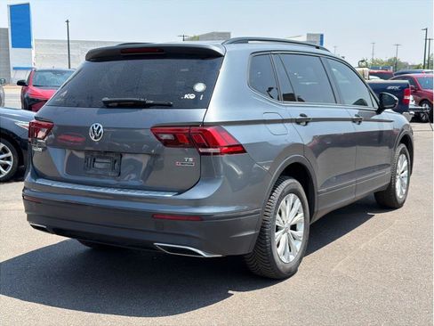 Used 2018 Volkswagen Tiguan S AWD/4WD image 2
