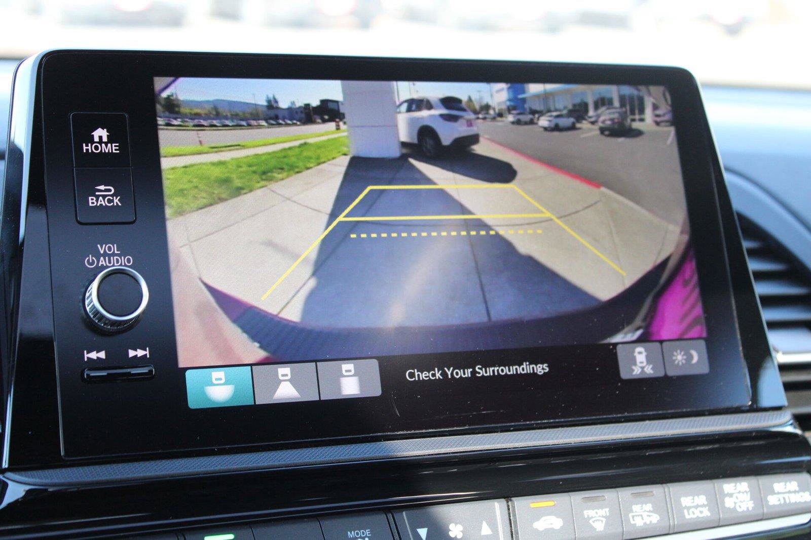 Used 2025 Honda Odyssey Sport-L image 32