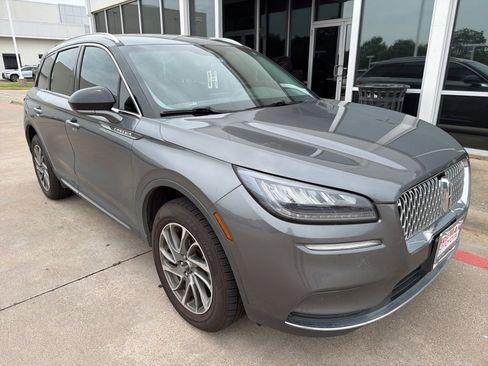 Used 2022 Lincoln Corsair FWD w/ Equipment Group 101A image 4