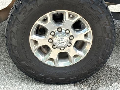 Used 2023 RAM 2500 Laramie AWD/4WD image 10