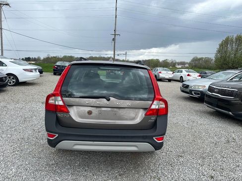 Used 2010 Volvo XC70 3.2 image 5