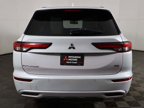 Used 2022 Mitsubishi Outlander SEL image 14