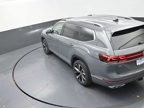 New 2026 Volkswagen Atlas SEL Premium R-Line AWD/4WD image 17