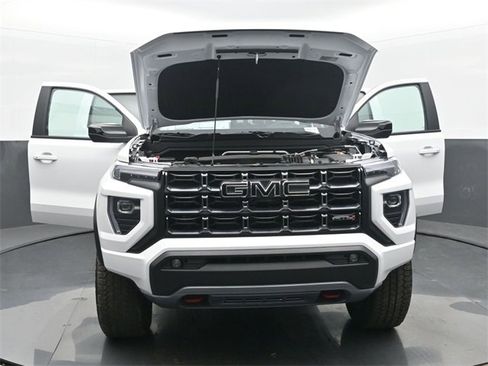 New 2026 GMC Canyon AT4 w/ AT4 Premium Package image 54