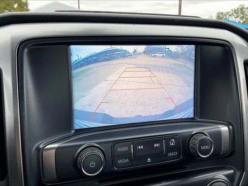 Used 2018 Chevrolet Silverado 1500 LT w/ Texas Edition image 26