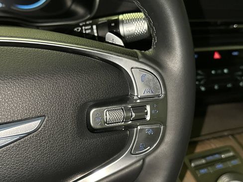 Used 2022 Genesis GV80 3.5T w/ Advanced Package 06 AWD/4WD image 26