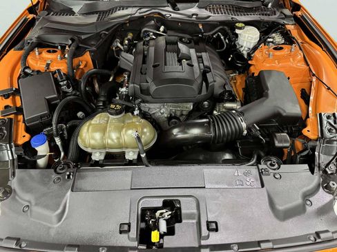 Used 2020 Ford Mustang Coupe RWD image 42