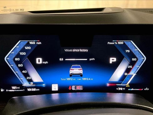 Used 2025 BMW X7 M60i AWD/4WD image 25