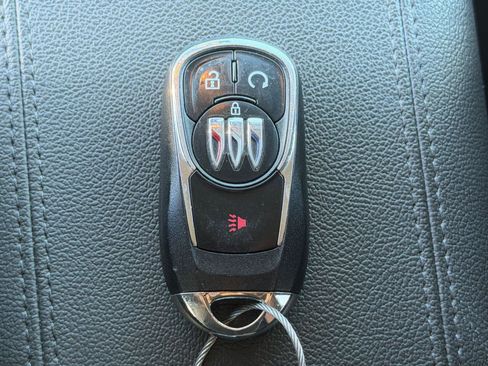 Used 2025 Buick Encore GX Preferred FWD image 21