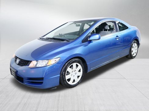 Used 2010 Honda Civic LX image 3