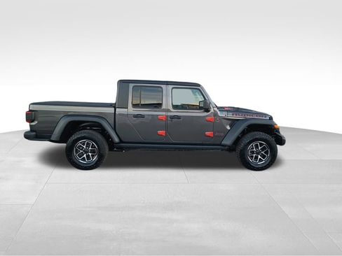 Used 2024 Jeep Gladiator Rubicon w/ Technology Group image 7