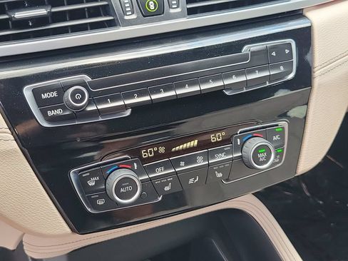 Used 2021 BMW X1 sDrive28i w/ Premium Package FWD image 27