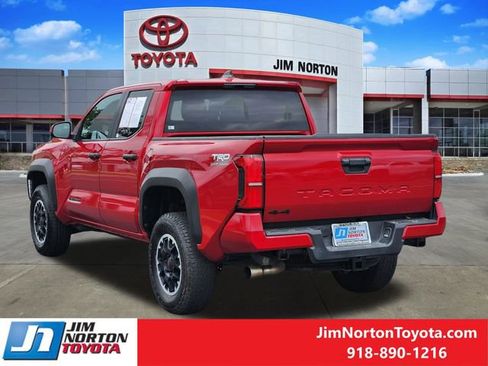 Used 2024 Toyota Tacoma TRD Off-Road AWD/4WD image 8
