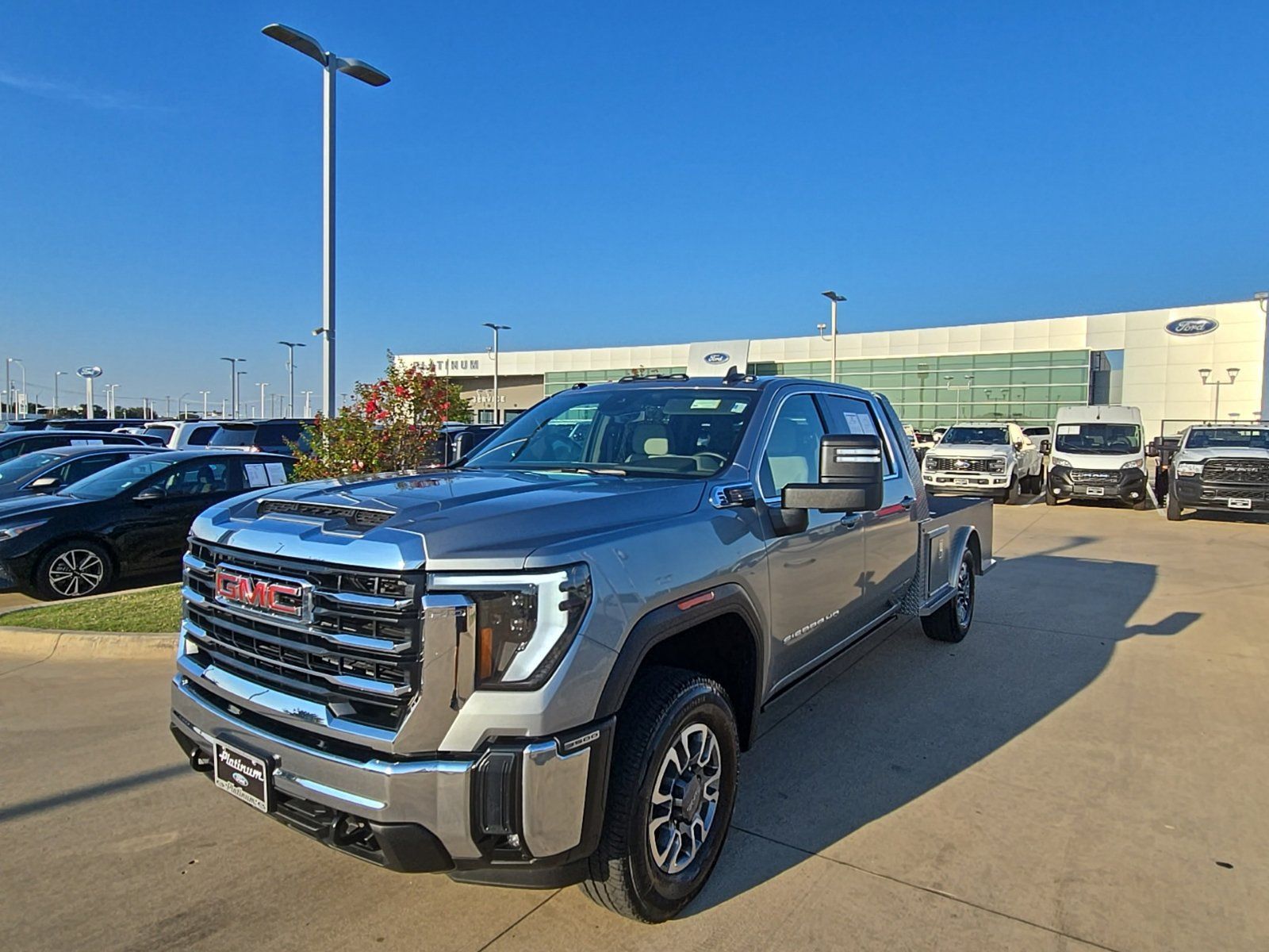 Used 2024 GMC Sierra 3500 SLE w/ SLE Convenience Package AWD/4WD image 25