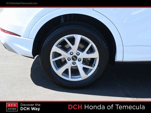 Used 2024 Audi Q3 2.0T Premium image 23