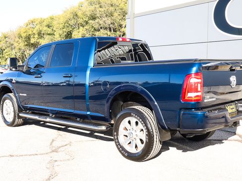 Used 2024 RAM 2500 Laramie w/ Sport Appearance Package image 6