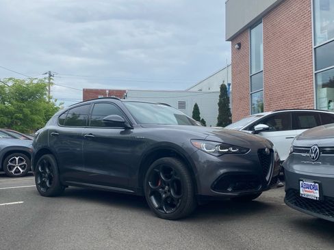 Used 2024 Alfa Romeo Stelvio Veloce AWD/4WD image 1