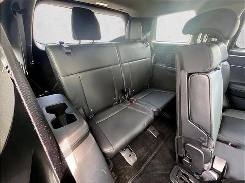 Used 2024 Hyundai Santa Fe Limited FWD image 30