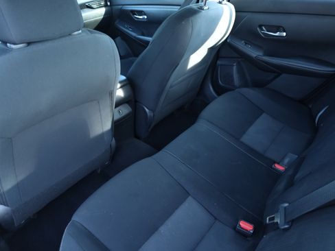 Used 2022 Nissan Sentra SV image 24