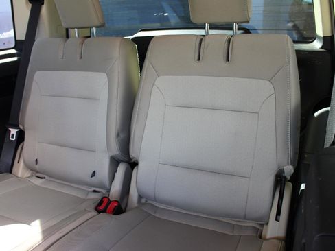 Used 2018 Ford Flex SE image 34