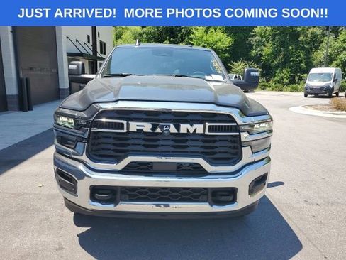 Used 2026 RAM 2500 Big Horn AWD/4WD image 11