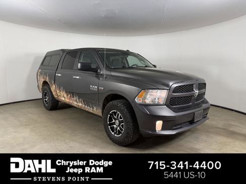 Used 2017 RAM 1500 Express AWD/4WD image 1