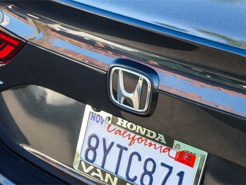 Used 2019 Honda Insight EX image 11