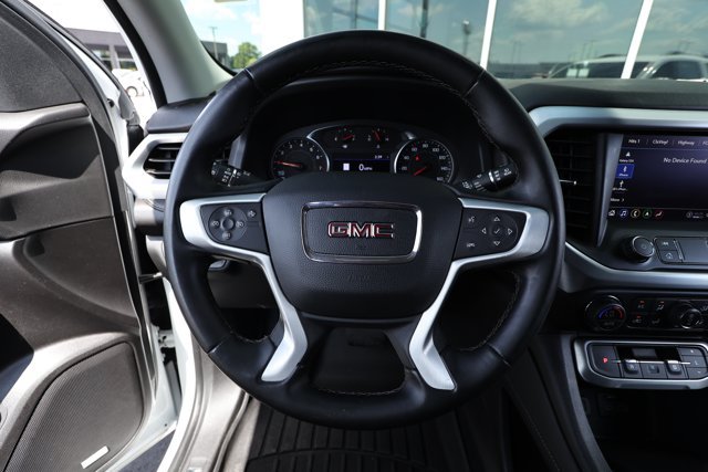 Used 2023 GMC Acadia SLT AWD/4WD image 11