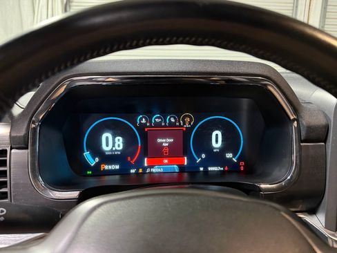 Used 2022 Ford F150 Lariat w/ Max Trailer Tow Package image 30