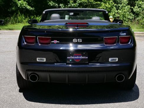 Used 2011 Chevrolet Camaro SS w/ RS Package RWD image 20