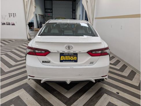Used 2021 Toyota Camry SE w/ Cold Weather Package AWD/4WD image 22