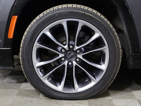 Used 2022 Jeep Wagoneer Series II w/ Premium Group I image 28