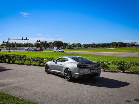 Used 2023 Chevrolet Camaro ZL1 image 22