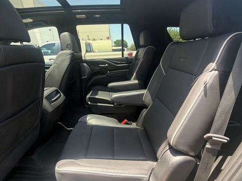 Used 2022 Cadillac Escalade Sport w/ Touring Package AWD/4WD image 19