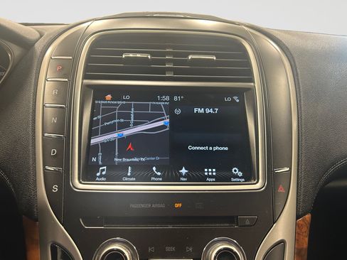 Used 2016 Lincoln MKX Select w/ Select Plus Package FWD image 16