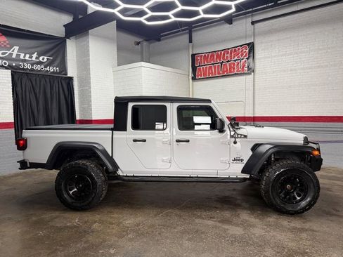 Used 2020 Jeep Gladiator Sport w/ Quick Order Package 24S image 7