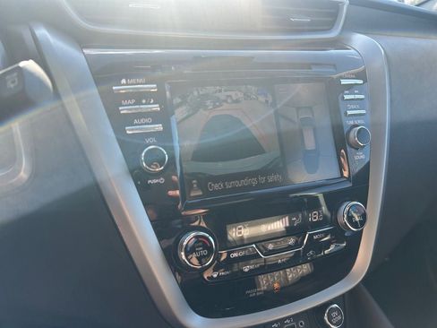Used 2022 Nissan Murano Platinum AWD/4WD image 19