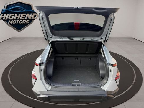 Used 2026 Hyundai Kona SEL Sport FWD image 18