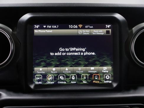 Used 2021 Jeep Gladiator Overland AWD/4WD image 23
