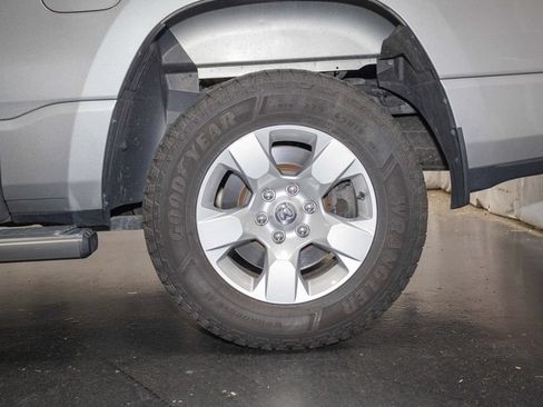 Used 2021 RAM 1500 Big Horn AWD/4WD image 9