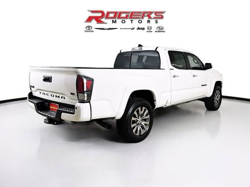 Certified 2023 Toyota Tacoma Limited w/ Black Out Package (TMS) image 7