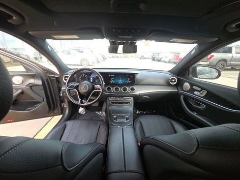 Used 2022 Mercedes-Benz E 350 Sedan image 25